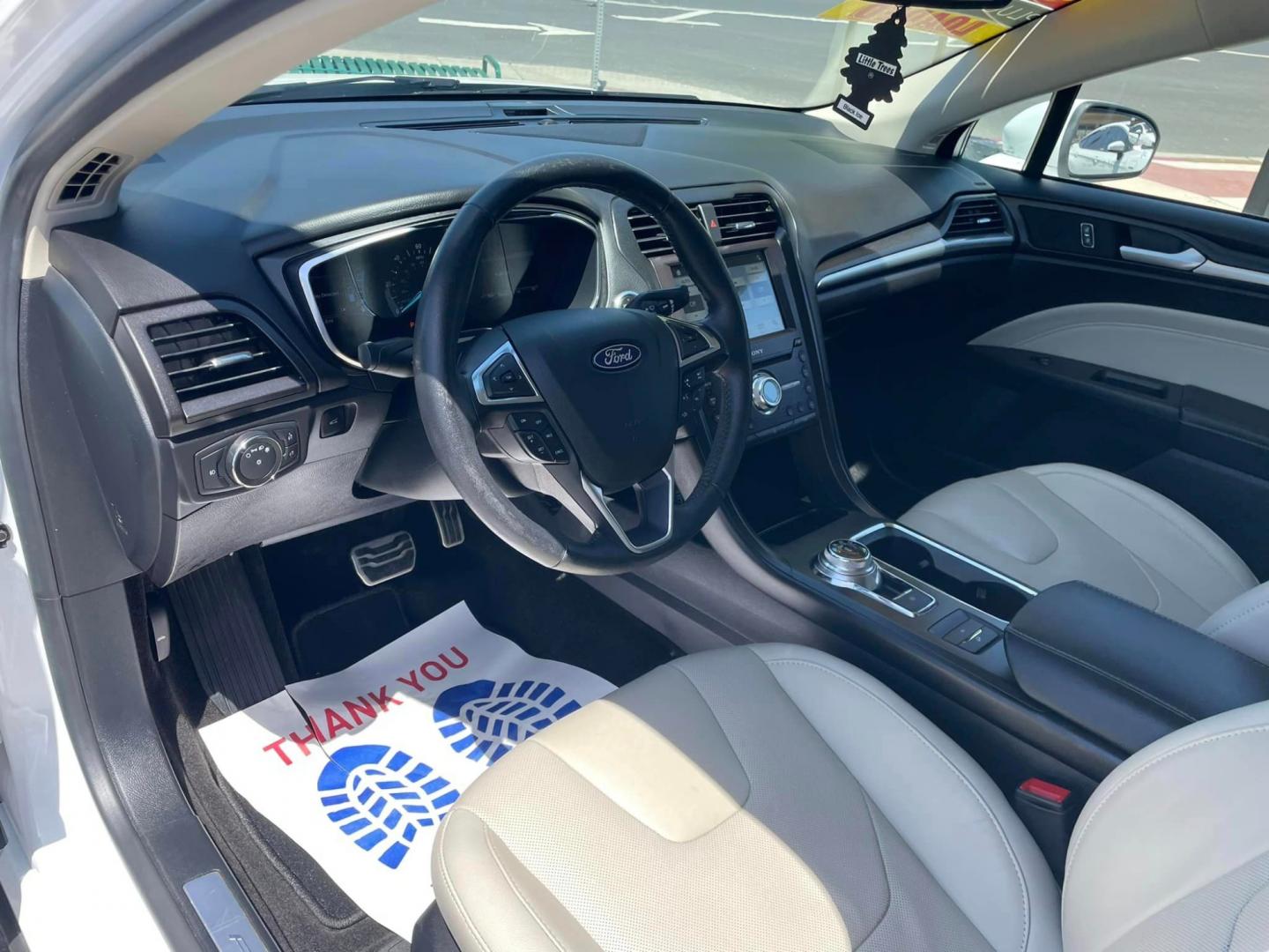 2018 WHITE /BLACK Ford Fusion Energi Titanium (3FA6P0SU6JR) with an 2.0L L4 DOHC 16V HYBRID engine, CVT transmission, located at 744 E Miner Ave, Stockton, CA, 95202, (209) 944-5770, 37.956863, -121.282082 - Photo#7